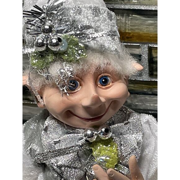 Robert Stanley Home Collection Silver Poseable Elves Christmas 2021 Set of 3 - Picture 3 of 8